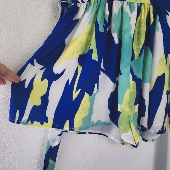 LATISTE Blue Green Tie Waist Short Romper Small - Picture 12 of 17